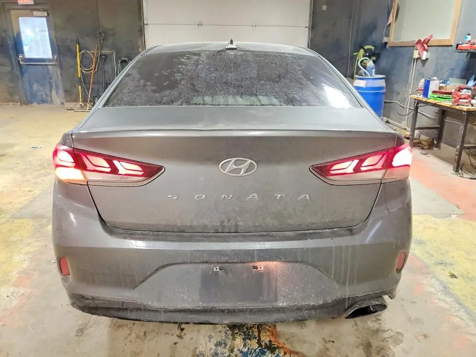 2018 HYUNDAI SONATA SPORT  