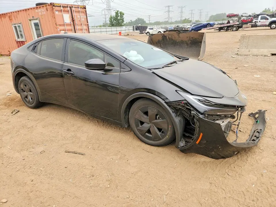 2023 TOYOTA PRIUS LE  