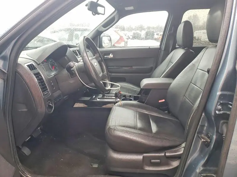 2010 FORD ESCAPE LIMITED  