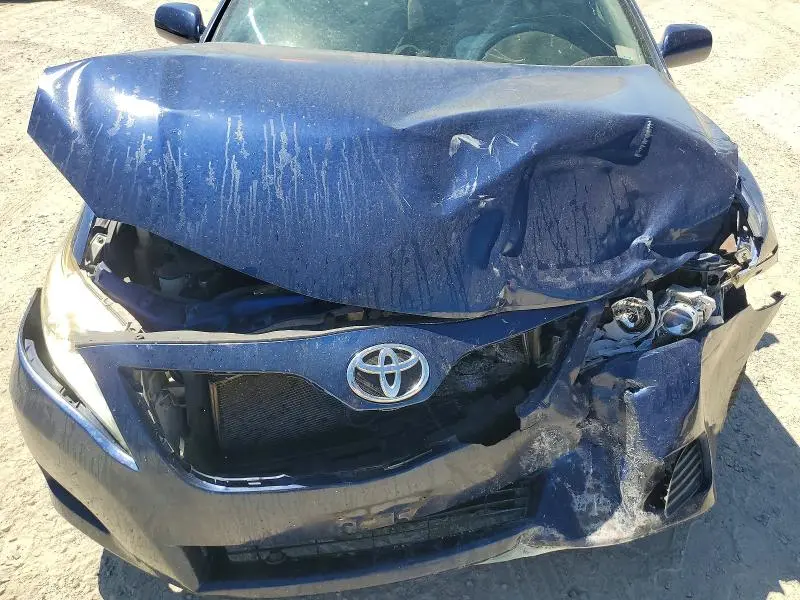 2010 TOYOTA CAMRY LE  