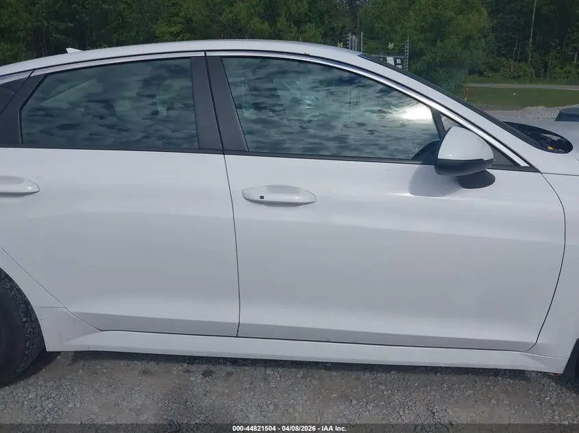 2022 KIA K5 LXS