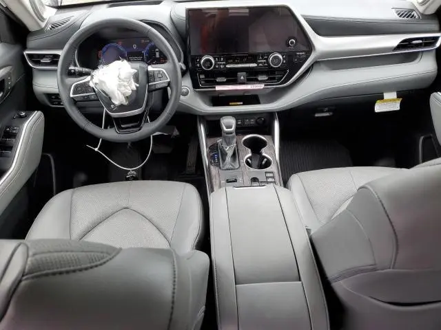 2024 TOYOTA 86   