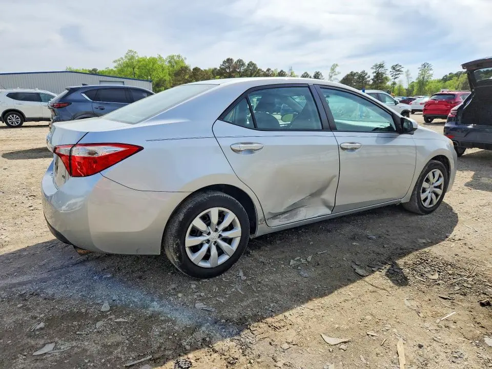 2015 TOYOTA COROLLA LE  