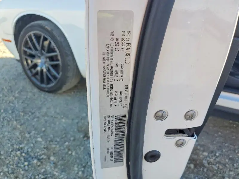 2016 DODGE CHALLENGER SXT  