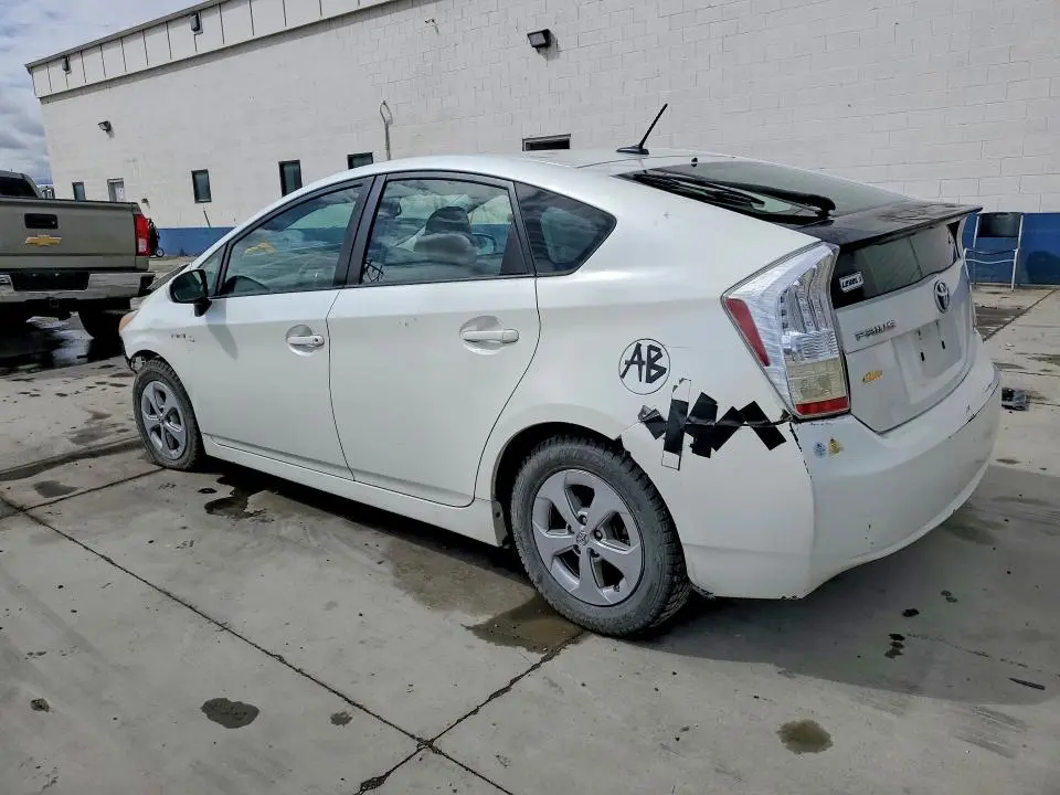 2010 TOYOTA PRIUS IV  