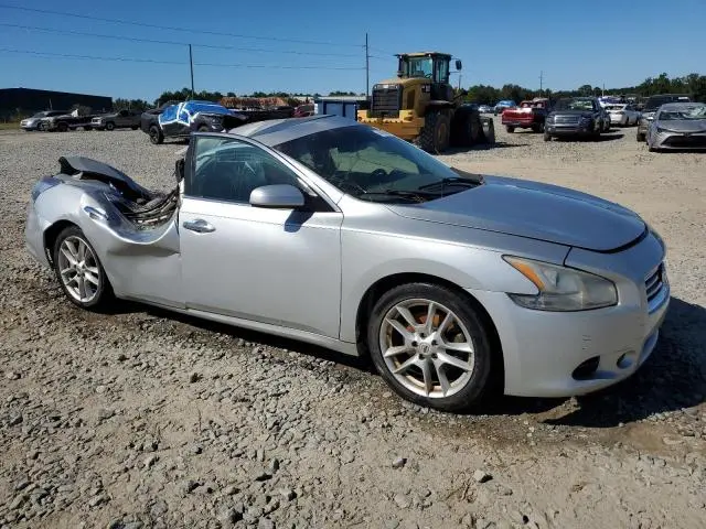 2014 NISSAN MAXIMA S  