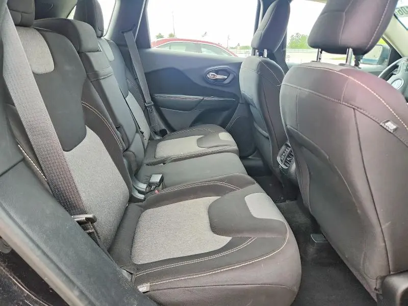 2014 JEEP CHEROKEE SPORT  