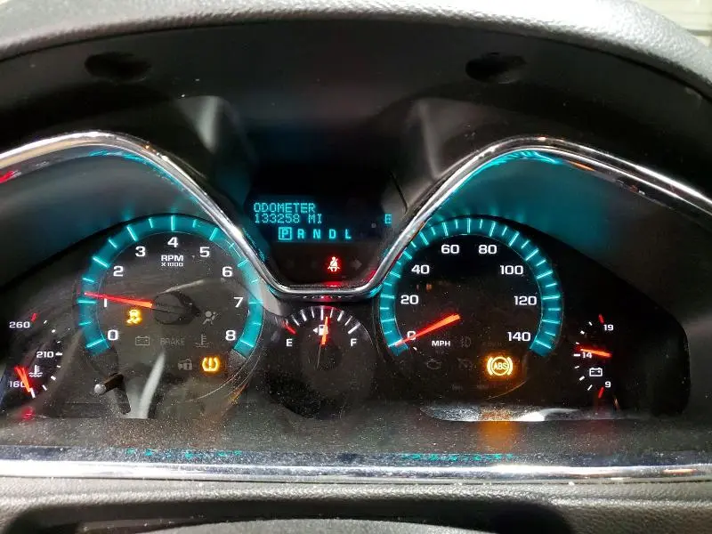 2014 CHEVROLET TRAVERSE LT  