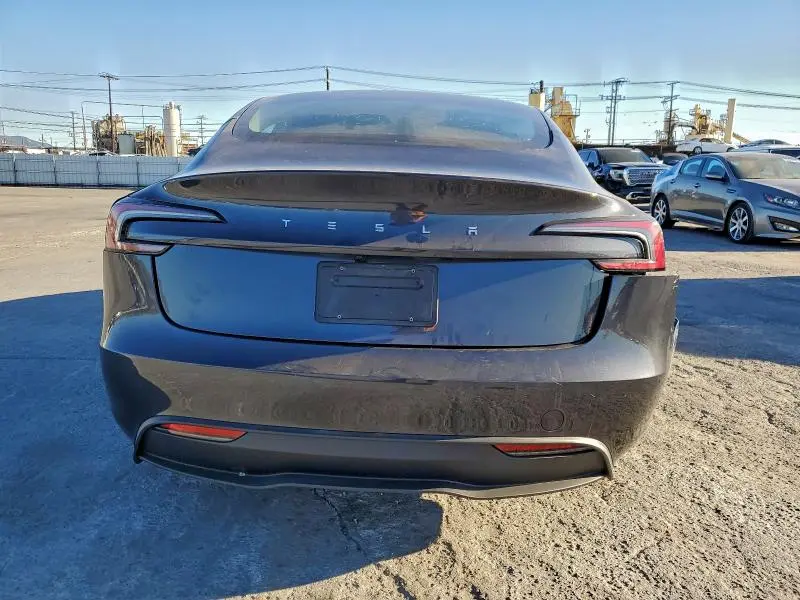 2025 TESLA MODEL 3   
