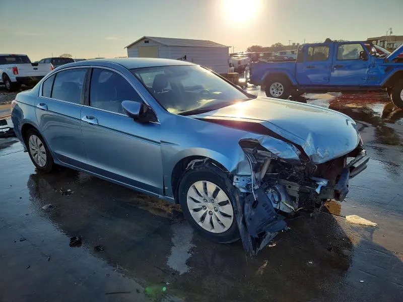 2011 HONDA ACCORD LX  