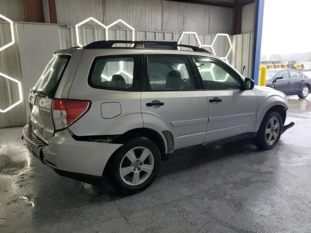2010 SUBARU FORESTER XS  