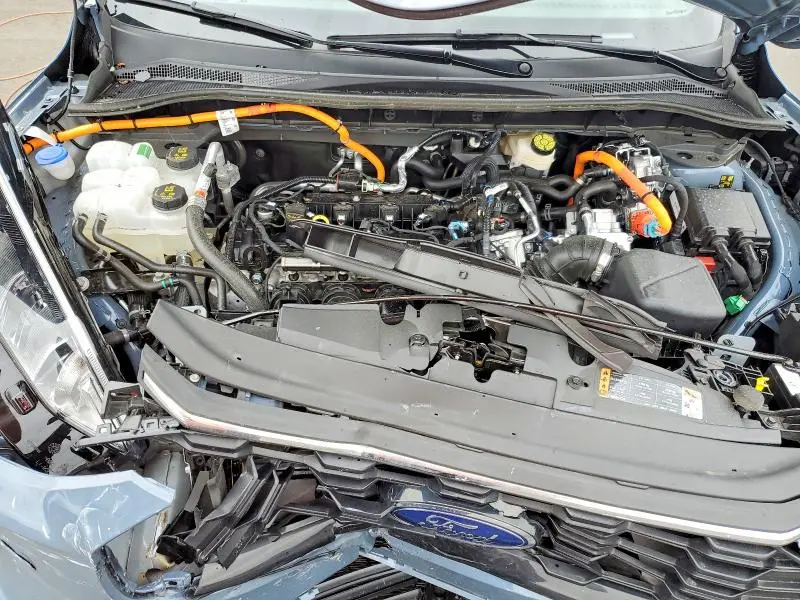 2025 FORD ESCAPE ST LINE  