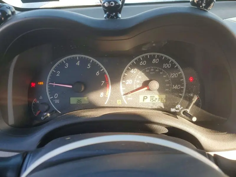 2011 TOYOTA COROLLA LE  