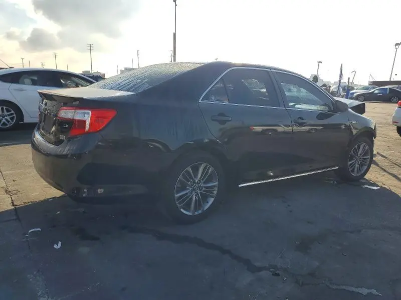 2013 TOYOTA CAMRY HYBRID  