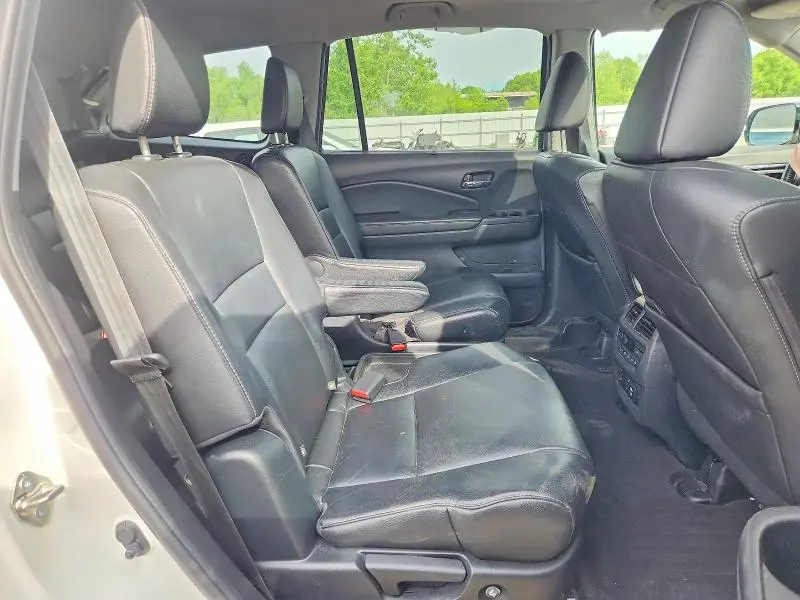 2019 HONDA PILOT TOURING  