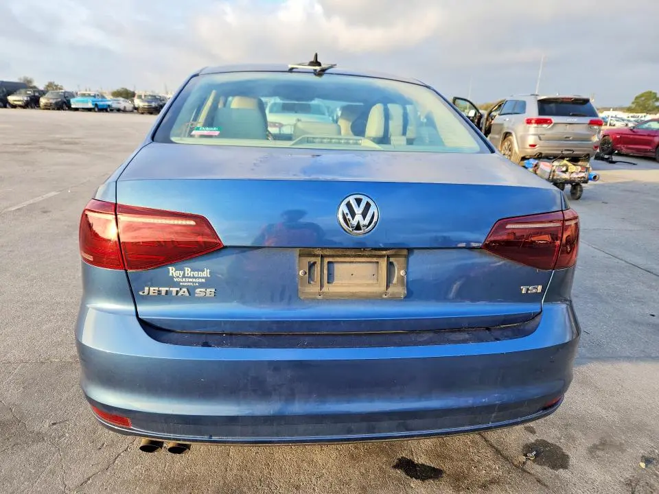 2017 VOLKSWAGEN JETTA SE  