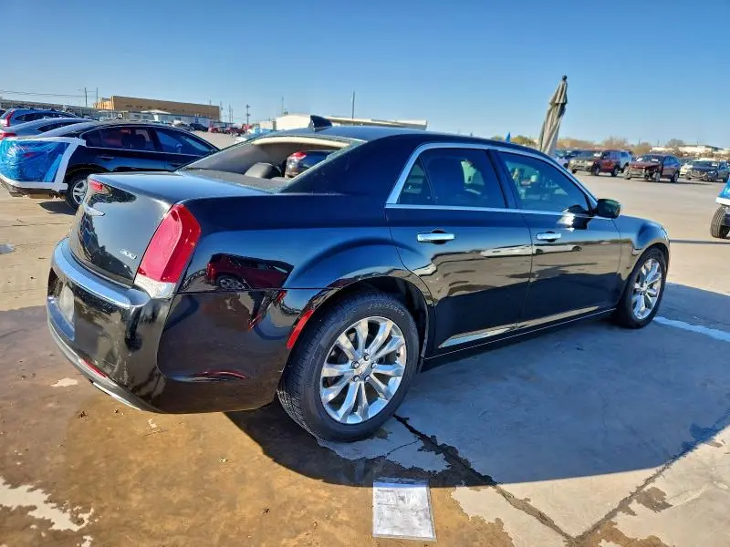 2018 CHRYSLER 300 LIMITED  