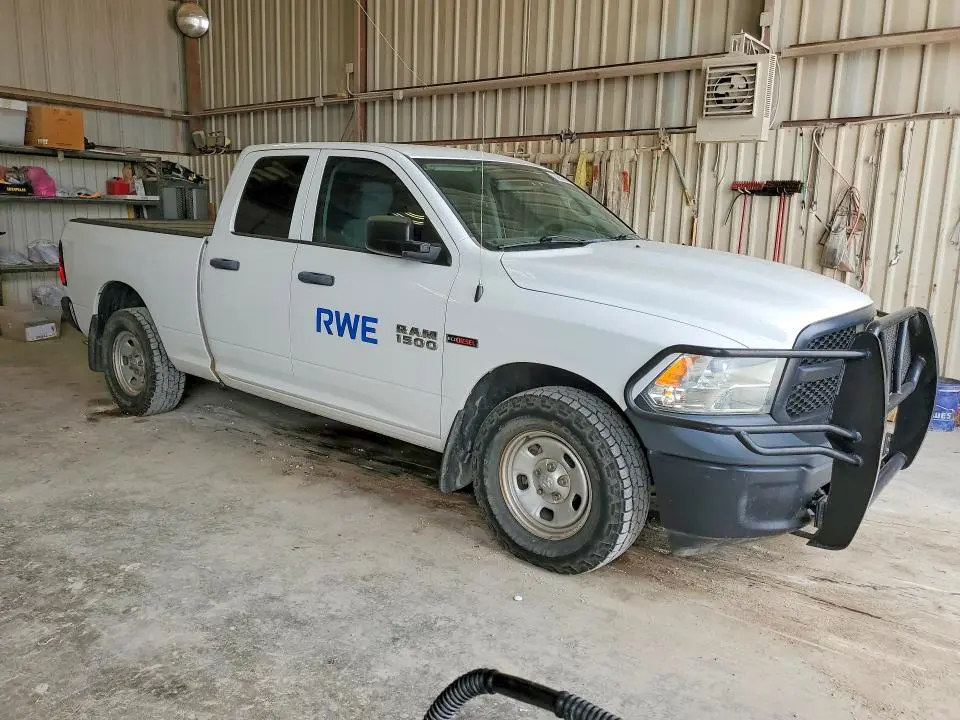 2016 RAM 1500 ST  