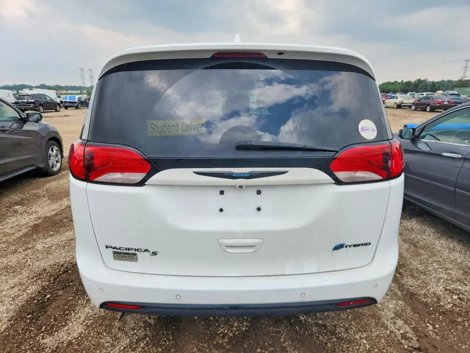 2019 CHRYSLER PACIFICA HYBRID TOURING PLUS  