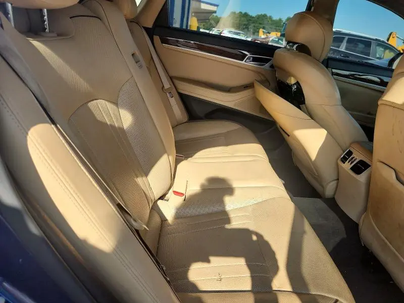 2015 HYUNDAI GENESIS   