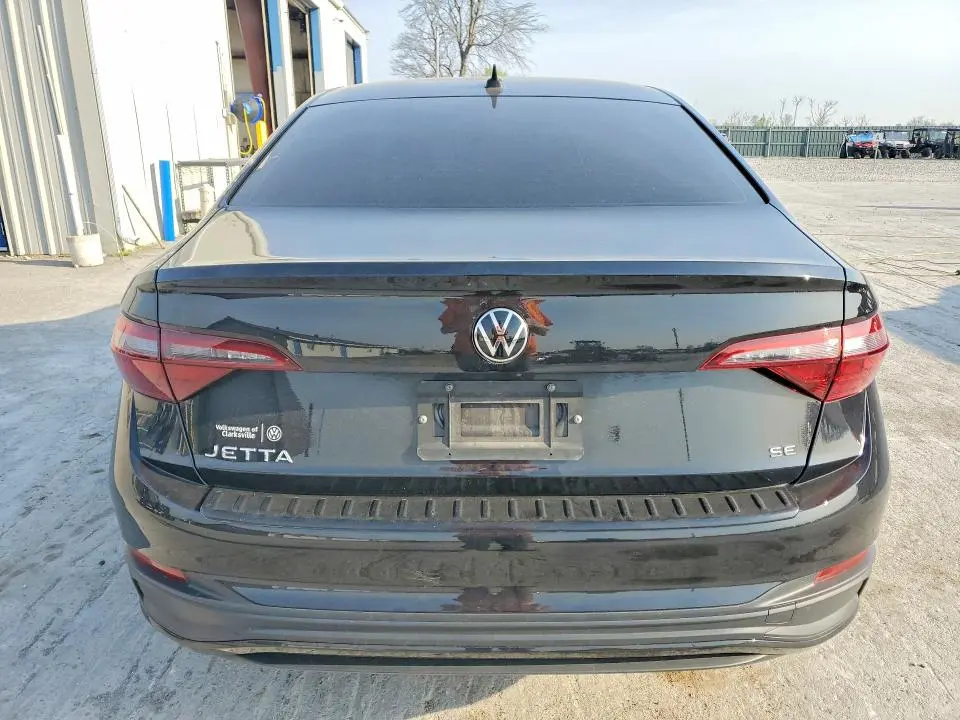 2024 VOLKSWAGEN JETTA SE  
