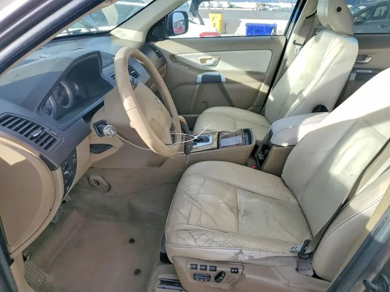 2012 VOLVO XC90 3.2  