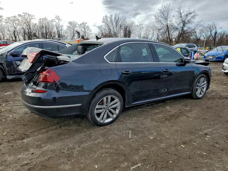2018 VOLKSWAGEN PASSAT SE  