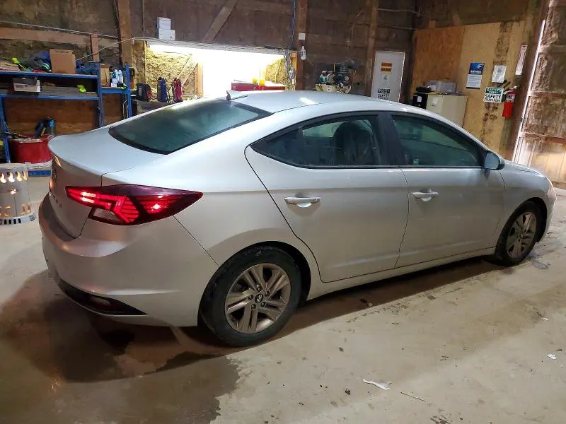 2019 HYUNDAI ELANTRA SEL  