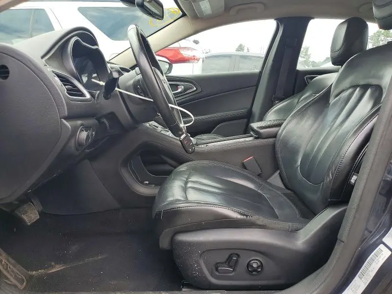 2017 CHRYSLER 200 LIMITED  