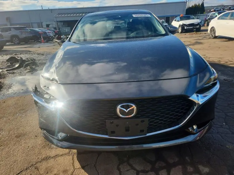 2023 MAZDA 3 PREMIUM  