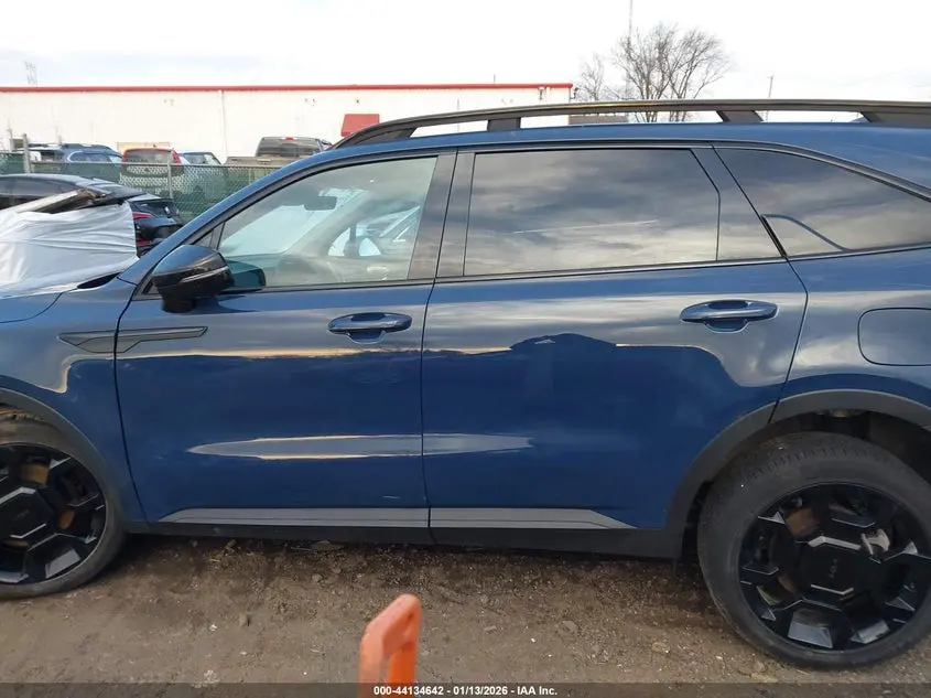 2025 KIA SORENTO X-LINE SX