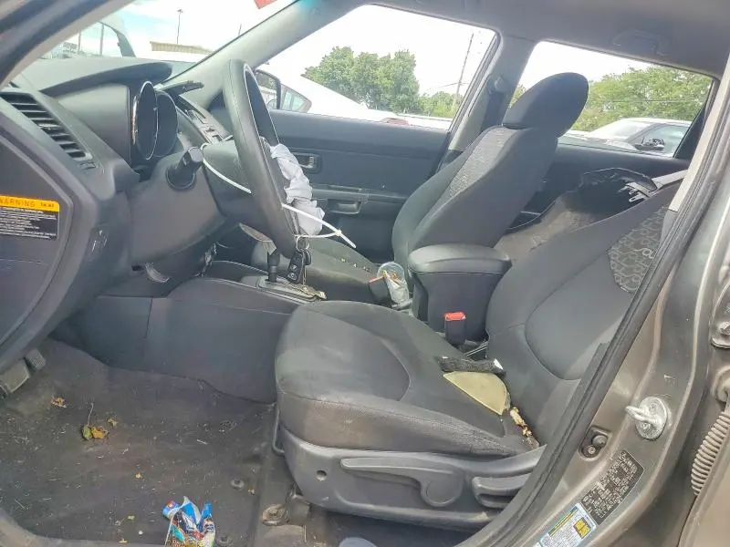 2010 KIA SOUL +  