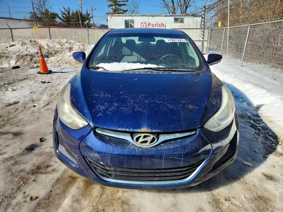 2014 HYUNDAI ELANTRA SE  