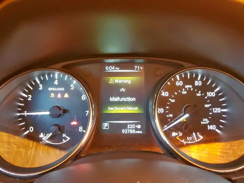 2017 NISSAN ROGUE SV  