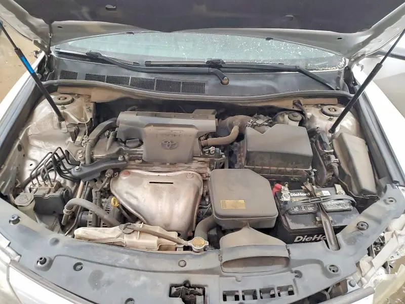 2013 TOYOTA CAMRY SE  