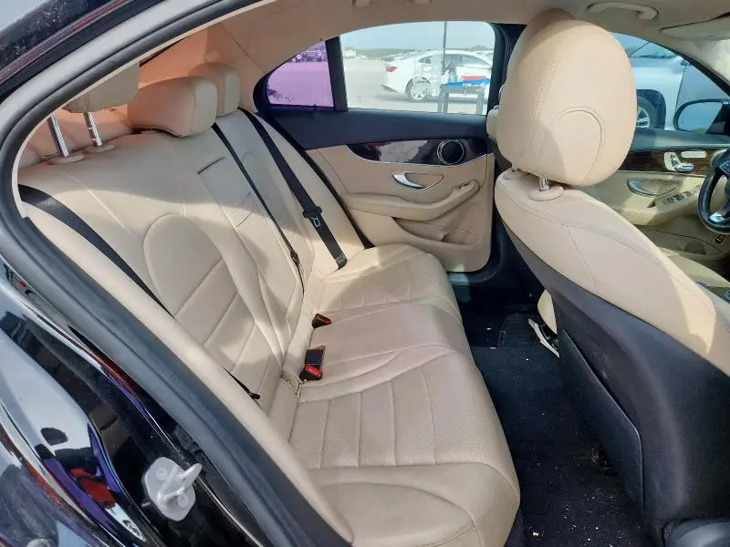 2017 MERCEDES-BENZ C 300