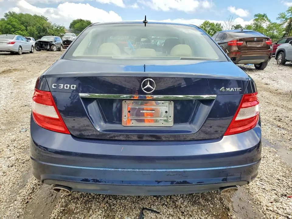 2011 MERCEDES-BENZ C 300 4MATIC  