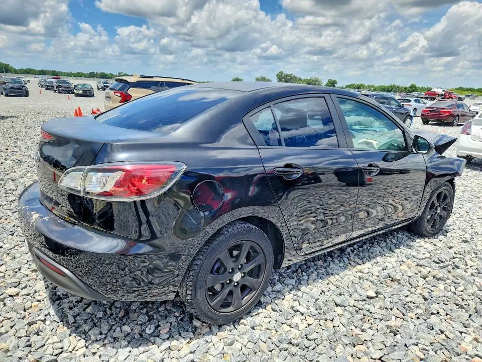 2011 MAZDA 3 I  