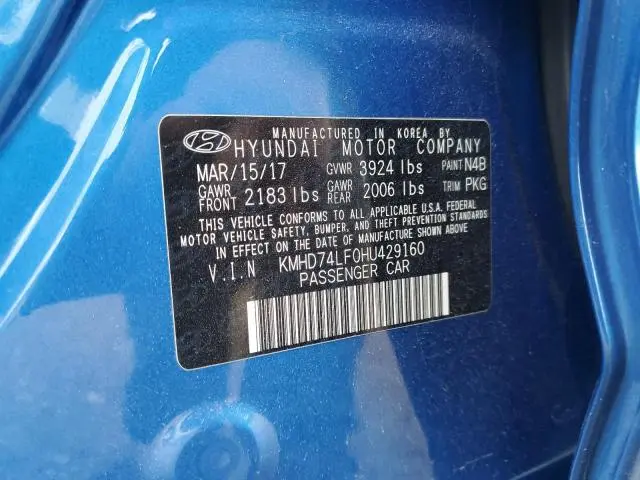 2017 HYUNDAI ELANTRA SE  