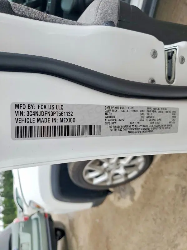 2023 JEEP COMPASS LATITUDE LUX  