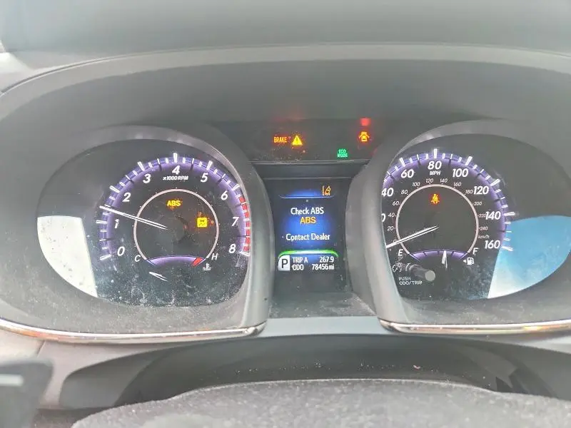 2016 TOYOTA AVALON LIMITED  