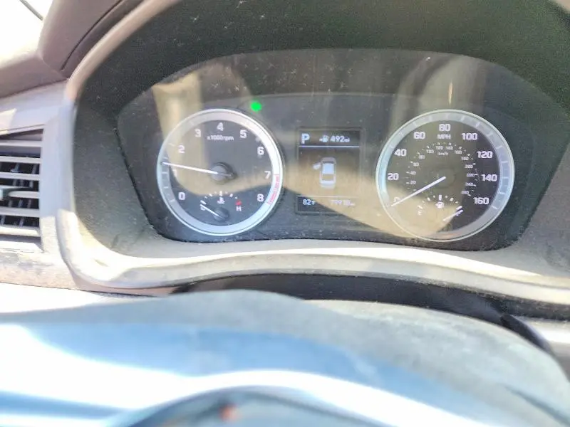 2018 HYUNDAI SONATA SE  