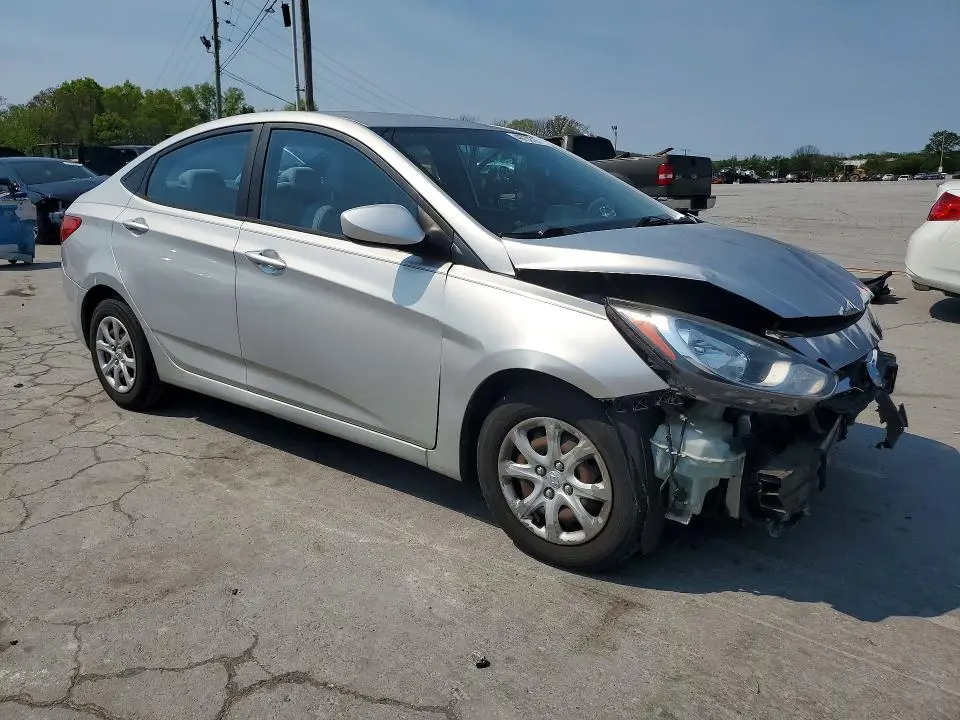 2014 HYUNDAI ACCENT GLS  