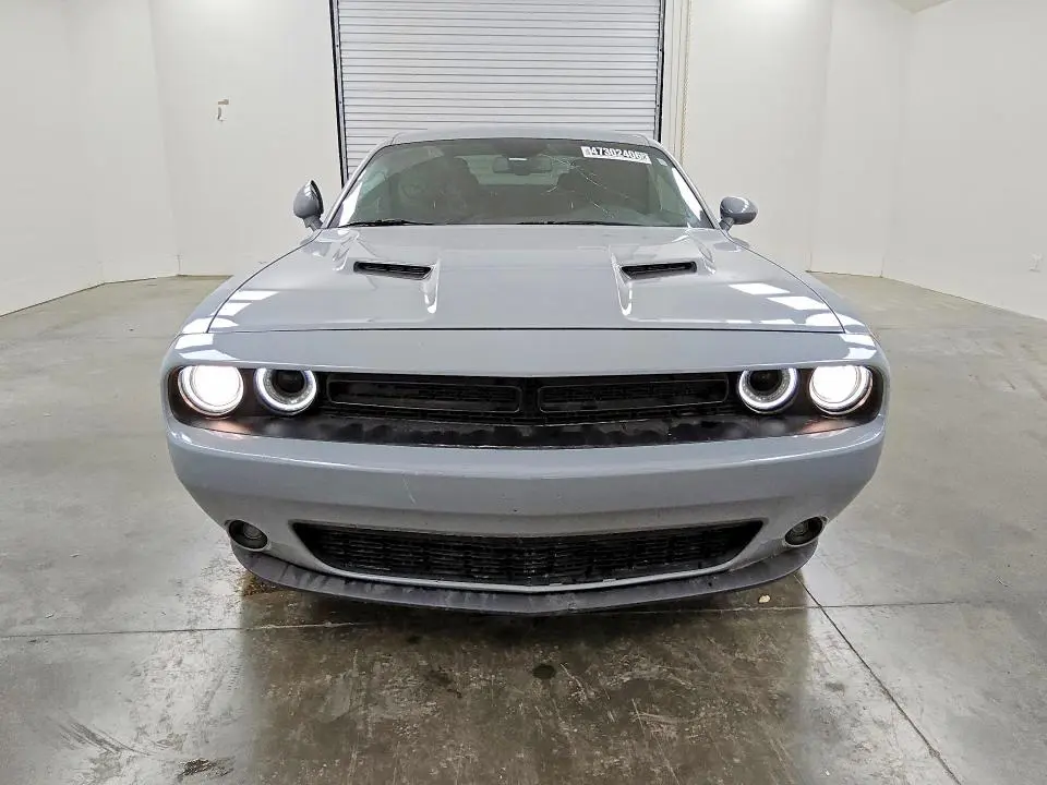 2021 DODGE CHALLENGER SXT  