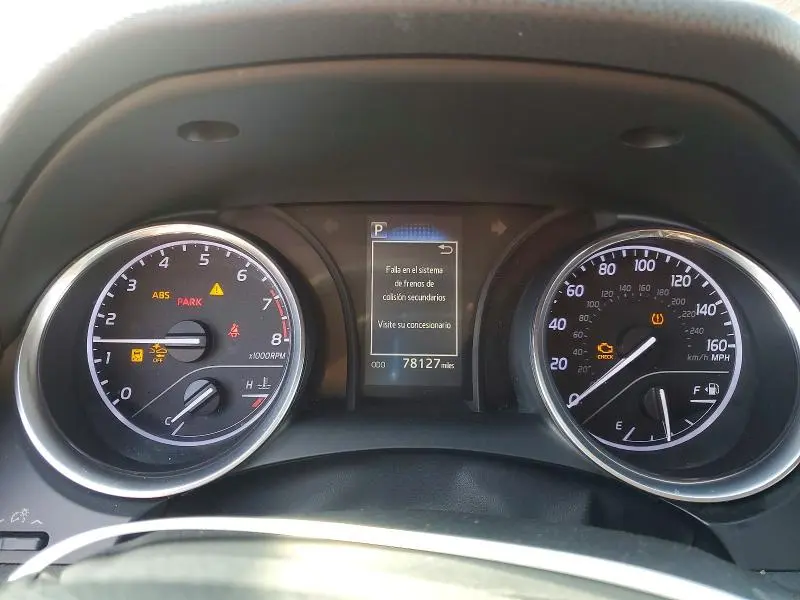 2018 TOYOTA CAMRY LE  