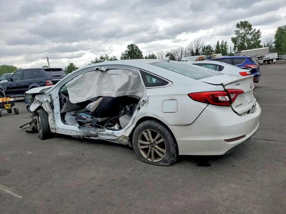 2017 HYUNDAI SONATA SE  