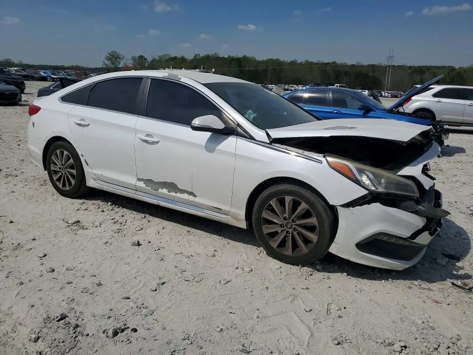 2015 HYUNDAI SONATA SPORT  