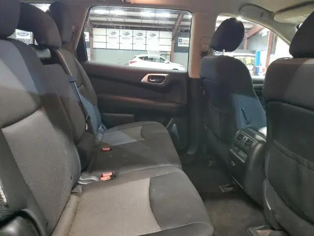 2019 NISSAN PATHFINDER S  