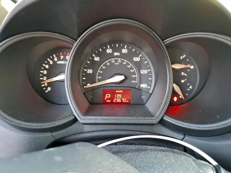 2014 KIA RIO LX  