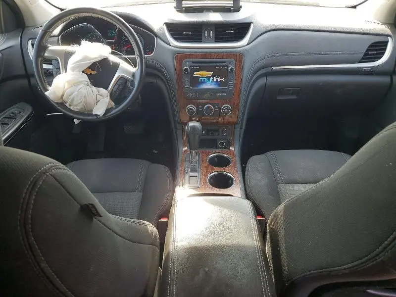 2014 CHEVROLET TRAVERSE LT  